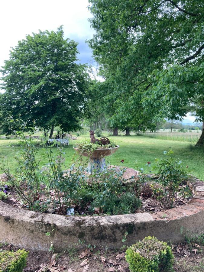 Chaumiere Chateau De La Bouchatte Holiday home Chazemais